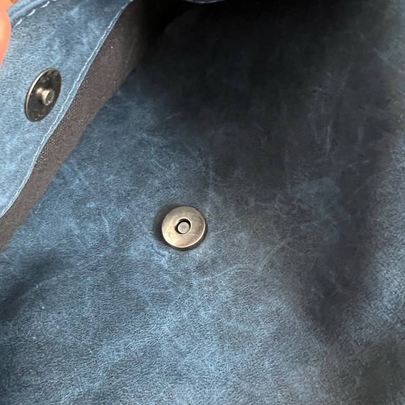 Laggo Blue Leather Crossbody Bag Whipstitch Pocket Boho Hobo Shoulder - Picture 14 of 16